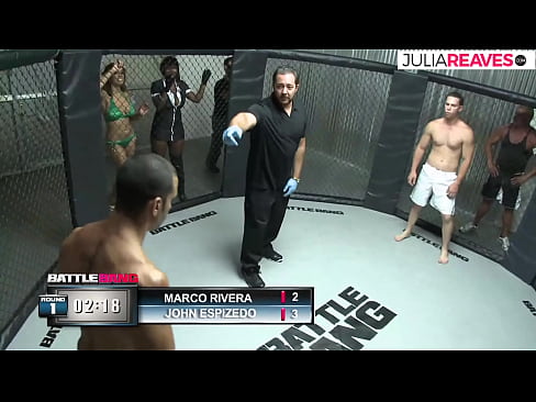 ❤️ Ultimate Fighter rast piştî şerekî di rîngê de keçikek jimare dike ️ Sex li me ❌️❤